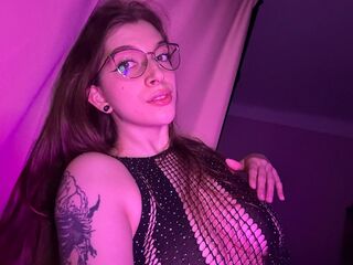 sex webcam SloaneKenz