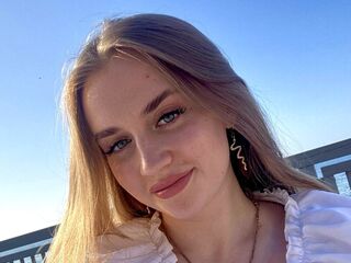 free chatroom SonyMiller