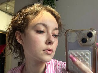 sexcam live ThuyThorstad