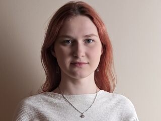 naughty camgirl masturbating with dildo VickeyCorns