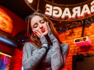 camgirl fingering wet pussy XeniaUsher