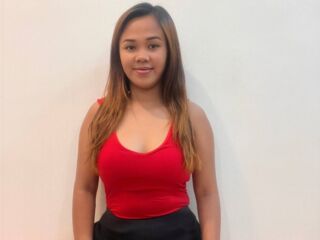 spy web cam YenMendoza