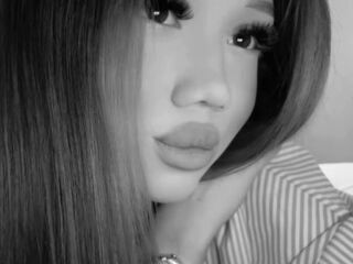 chatrubate cam girl ZellaRessler